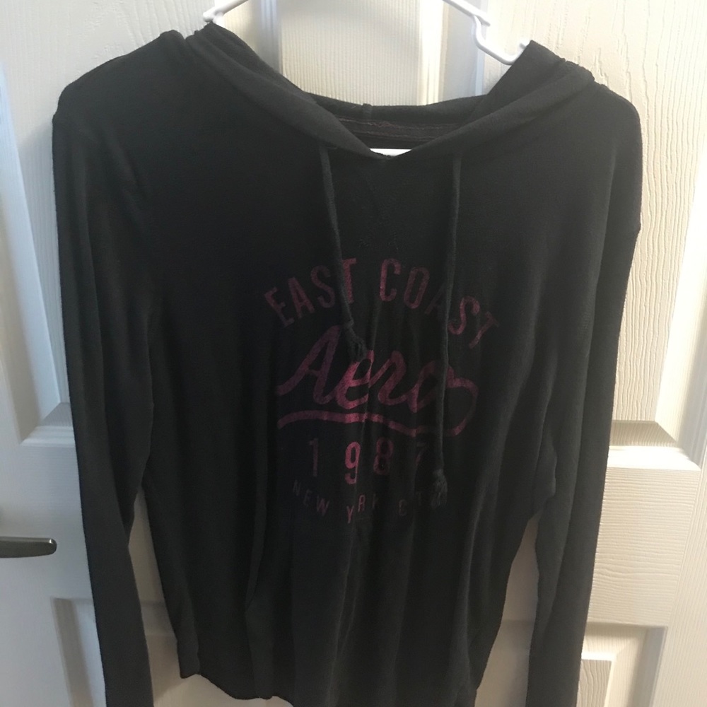 Long sleeve super light weight sweatshirt